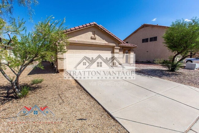 Building Photo - 4821 N 92nd Ln