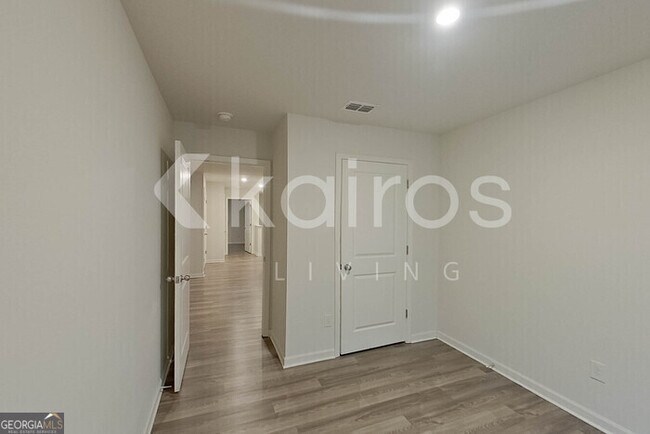Building Photo - 308 Ironwood Ct