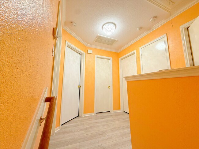 Building Photo - 16015 Youpon Valley Dr