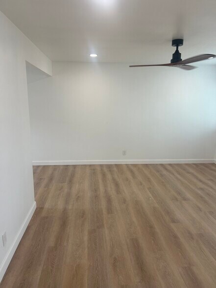 Building Photo - 4730 W 169th St