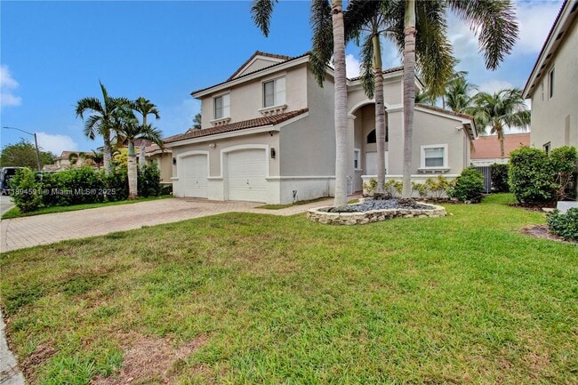 Building Photo - 3432 SW 49th St