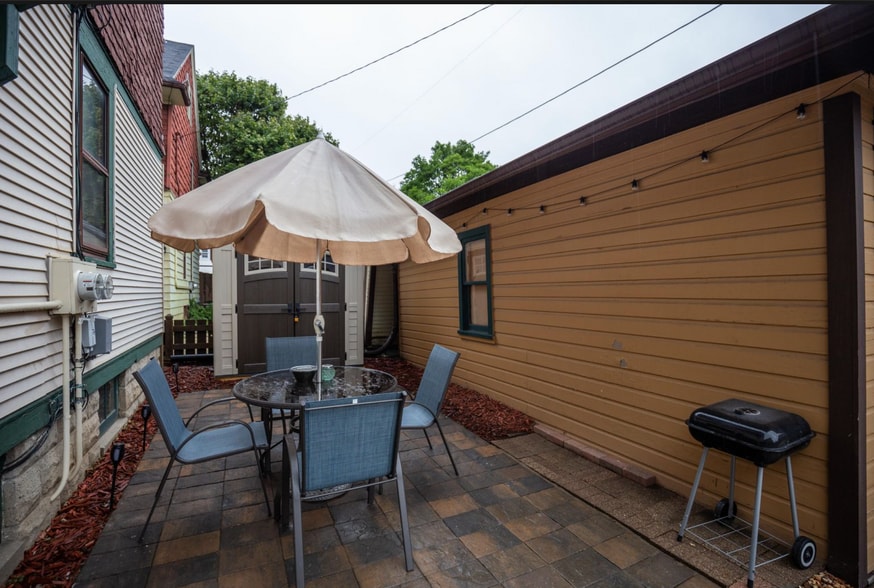 Back Patio - 2350 N 55th St