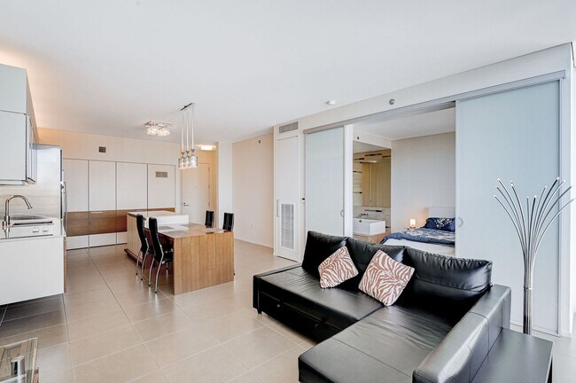 Building Photo - Veer Towers 1704E-One Bedroom Fully Furnis...