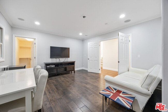 Building Photo - 12722 Halkirk St