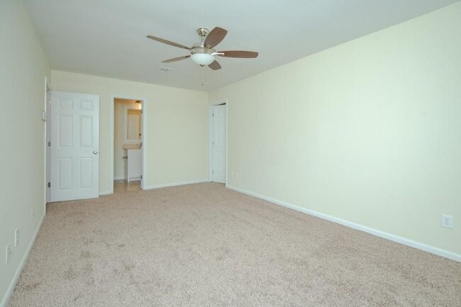 Building Photo - 2159 Heritage Trace Dr