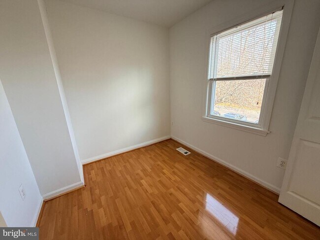 Building Photo - 5726 Edgewater Oak Ct