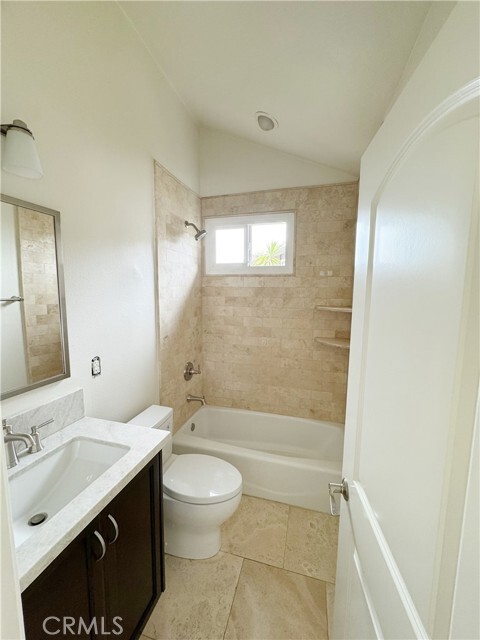Building Photo - 4100 Shorecrest Ln