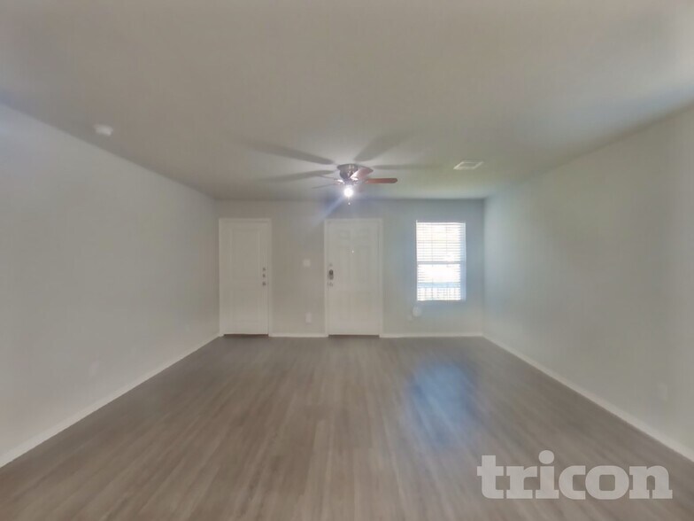 Building Photo - 7422 Summer Blossom Ct