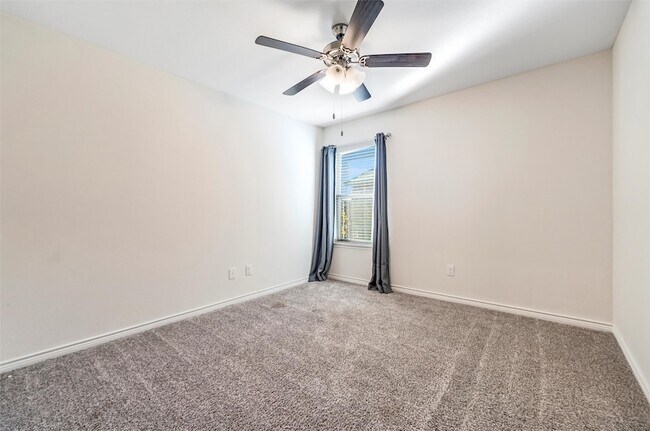 Building Photo - 134 Longhorn Pass