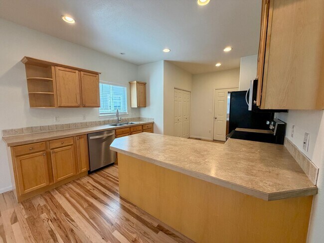Building Photo - 3302 68th Ave Ct