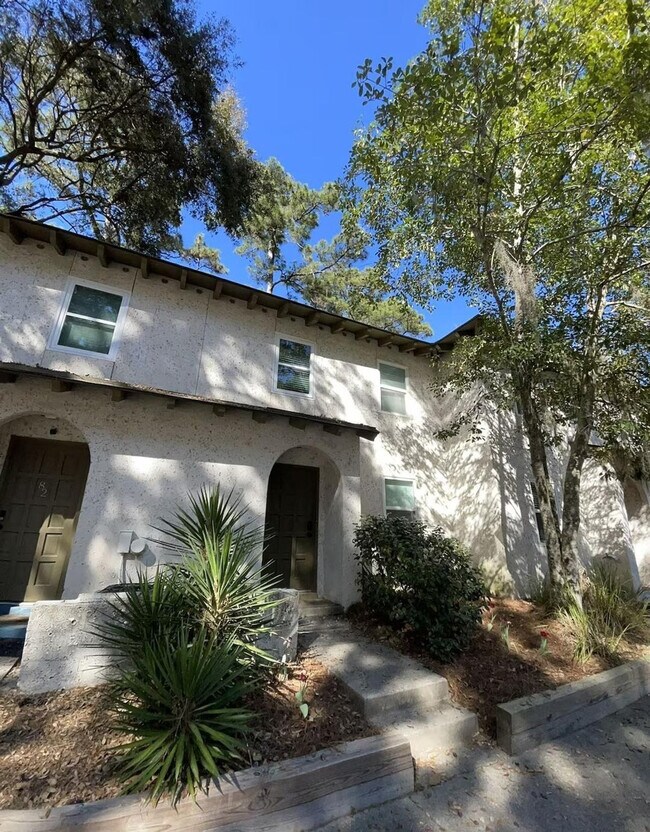 Building Photo - 400 William Hilton Pkwy