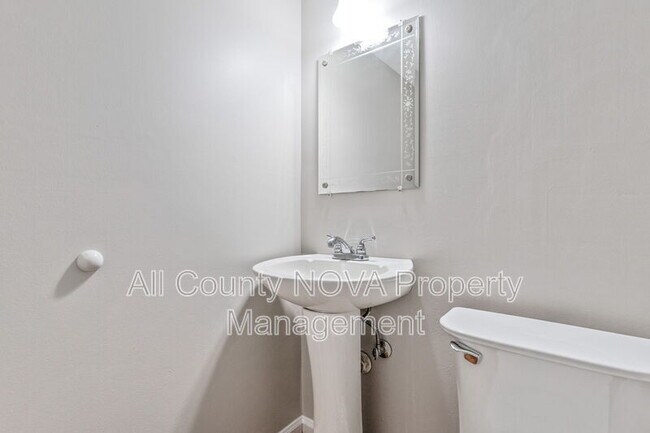 Building Photo - 50 Old Enterprise Rd