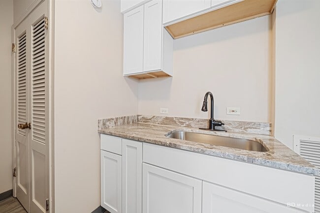 Building Photo - 17555 Howe Ave