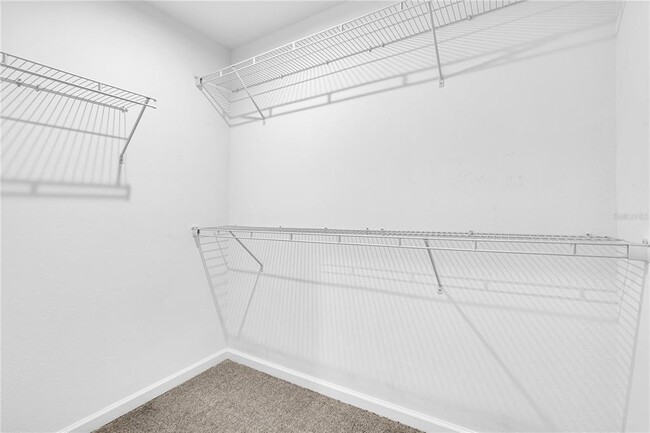 Building Photo - 1104 Lakeshore Breeze Pl