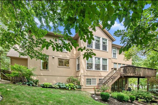 Building Photo - 13900 W 54th Terrace