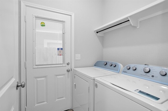 Building Photo - 16426 Eastchase St