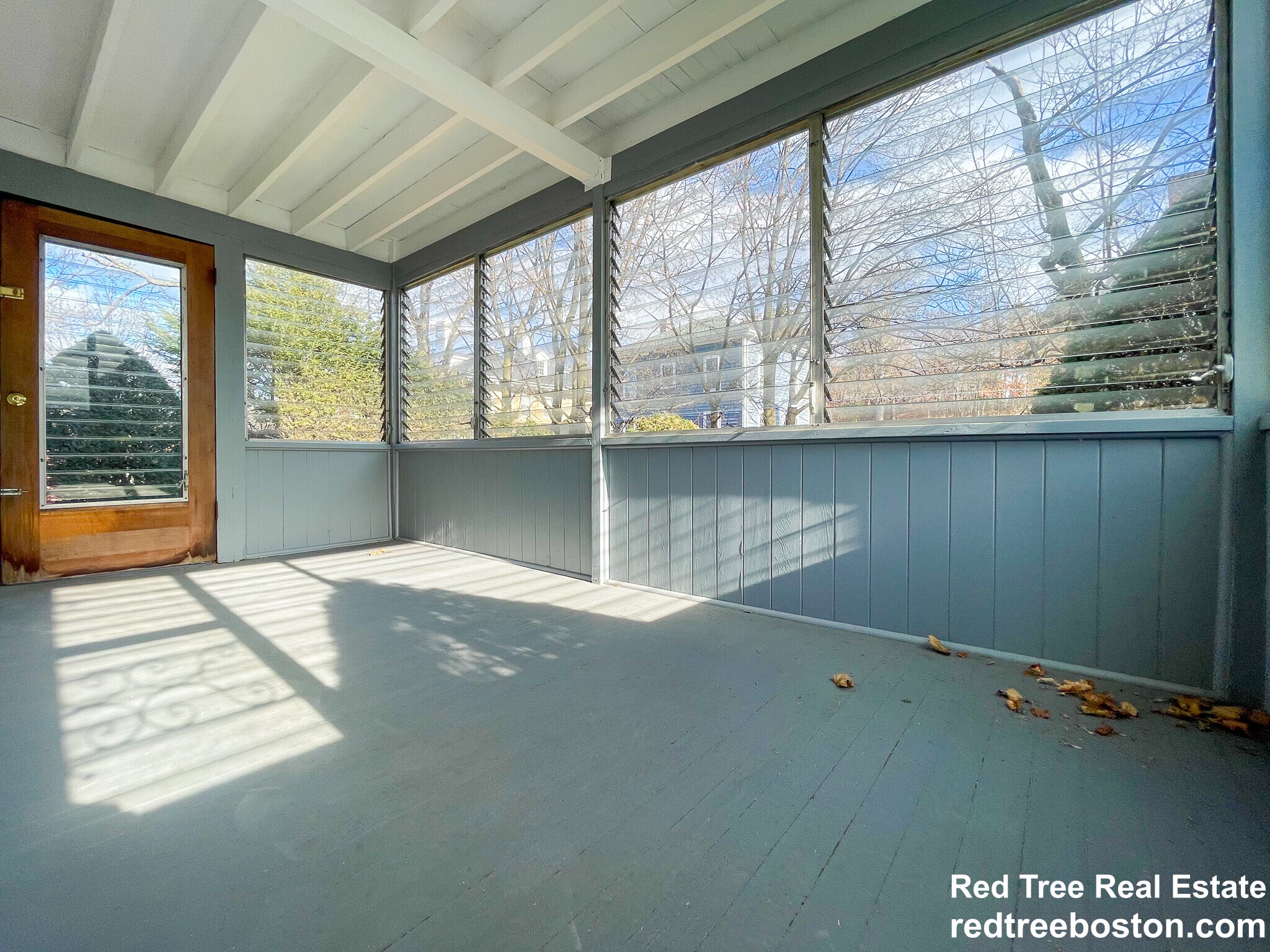 Building Photo - 14 Caltha Rd