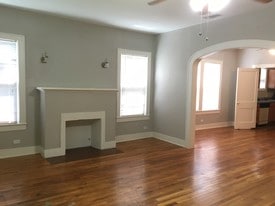 Building Photo - 715 E Elmira St