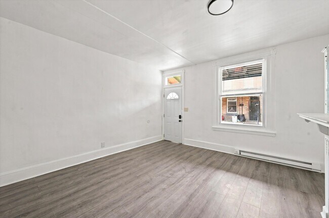 Building Photo - 5120 Folsom St