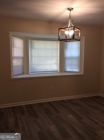 Building Photo - 5987 Sherwood Trace