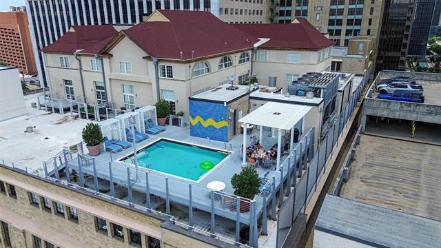 Building Photo - 1122 Jackson St