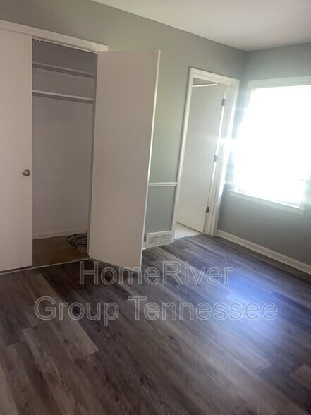 Building Photo - 5080 Fernleaf Ave