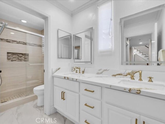 Building Photo - 8045 Zuma Dr