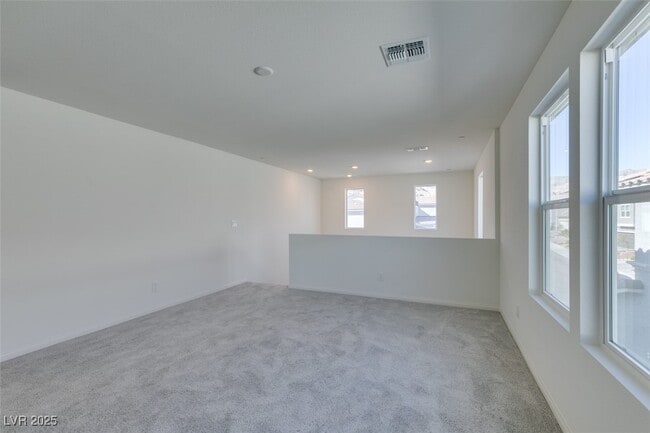 Building Photo - 5632 Hill Spire St