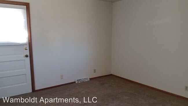 Building Photo - 1924 Hayes Avenue