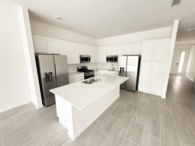 Building Photo - 1250 Butterfly Orchid Rd