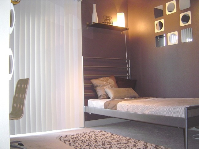 Bedroom - Academia Place