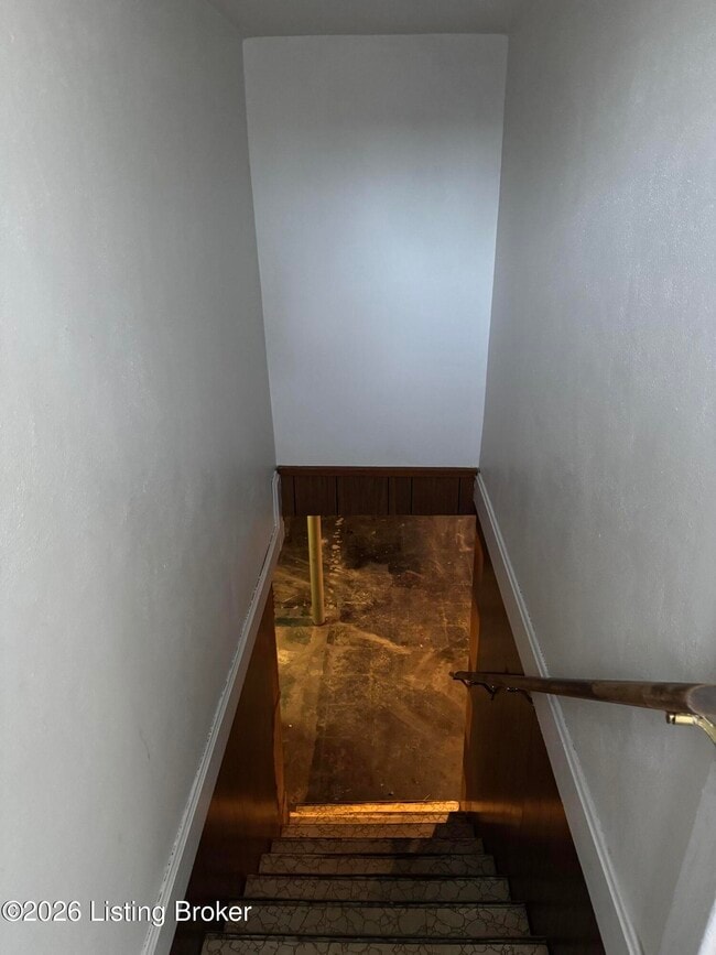 Building Photo - 1777 Bernheim Ln