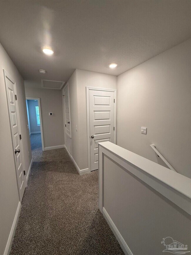 Building Photo - 9007 Golden Eye Dr
