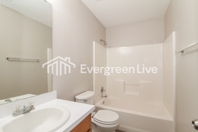 Building Photo - 2624 Briar Patch Way