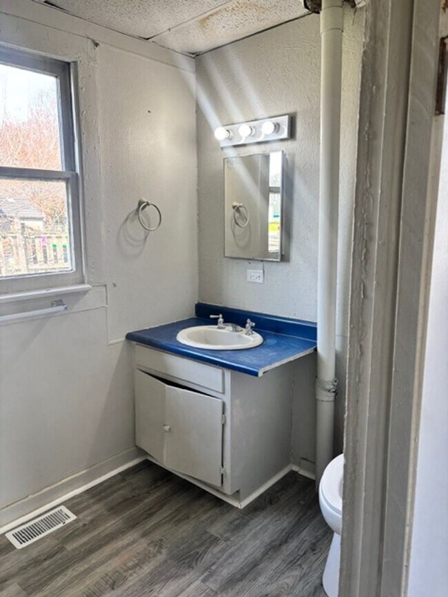 Building Photo - 1425 Ulhorn Street, Evansville, Indiana 47710