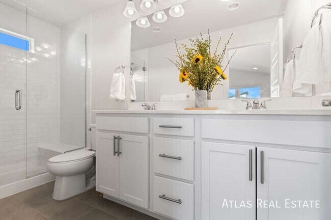 Building Photo - 7856 W 43rd Pl