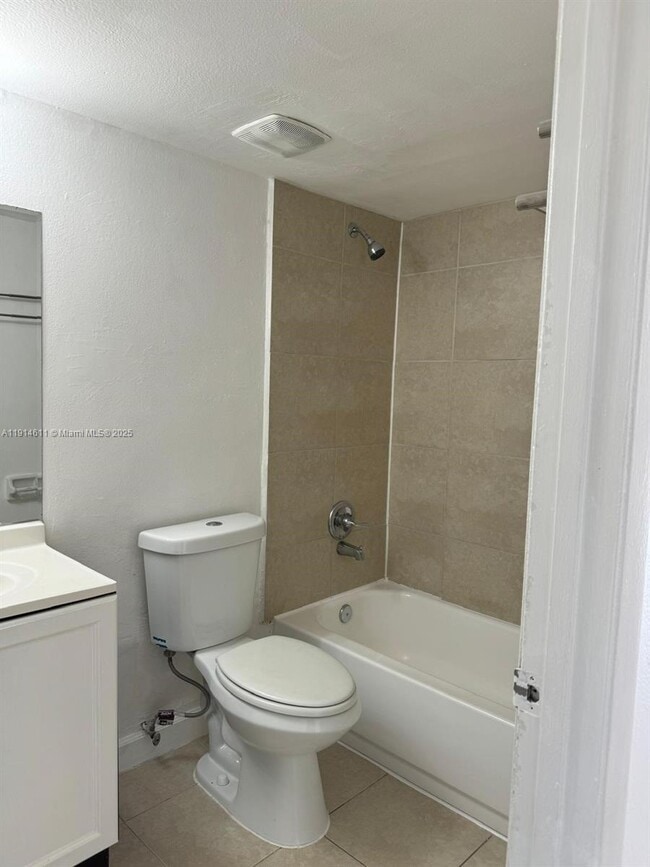 Building Photo - 2401 Van Buren St