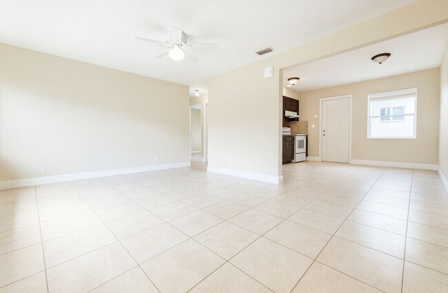 Building Photo - 5417/5419 Fourth Ave