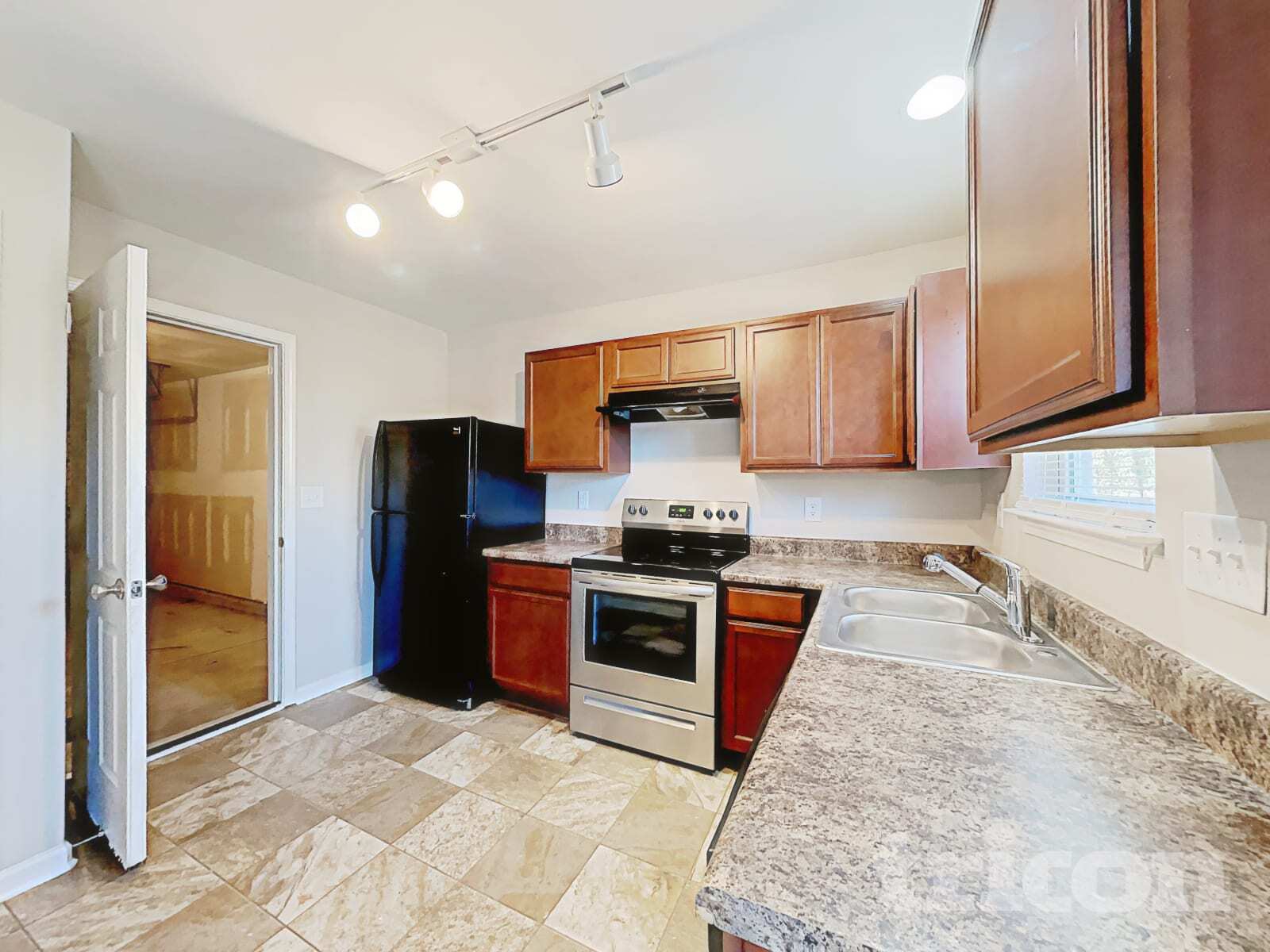 Building Photo - 5819 Natick Dr