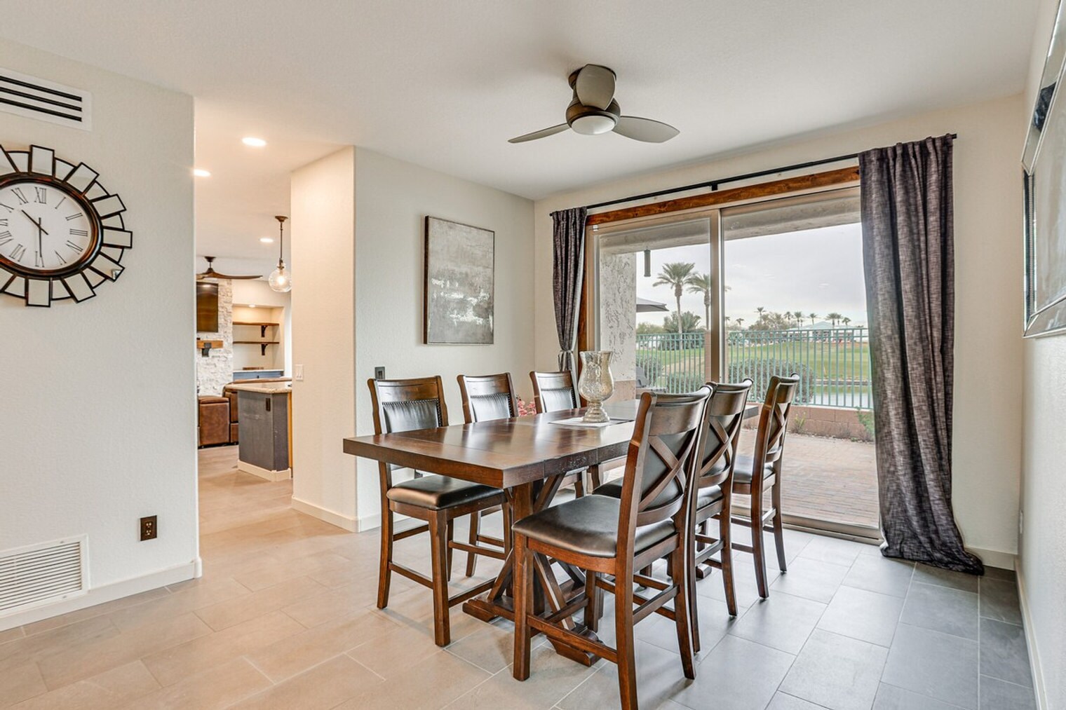 Building Photo - 13716 W Cypress St