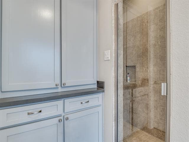 Building Photo - 914 Pleasant View Dr