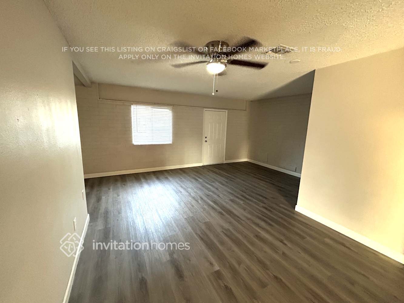 Building Photo - 3817 W Cactus Wren Dr