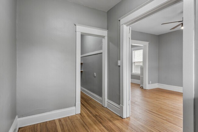 Building Photo - 211 Grotto St N