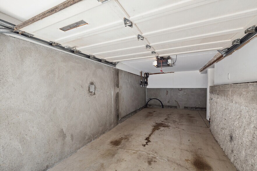 Building Photo - 1406 Post St