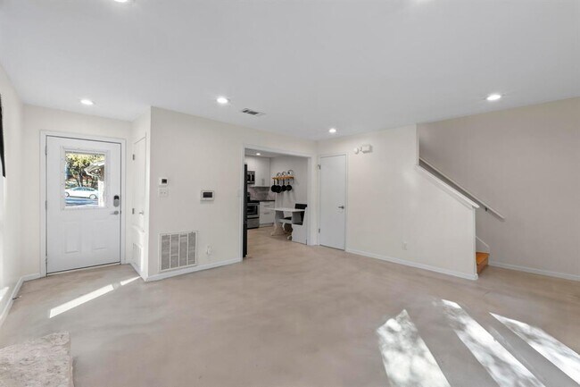 Building Photo - 1245 Spyglass Dr