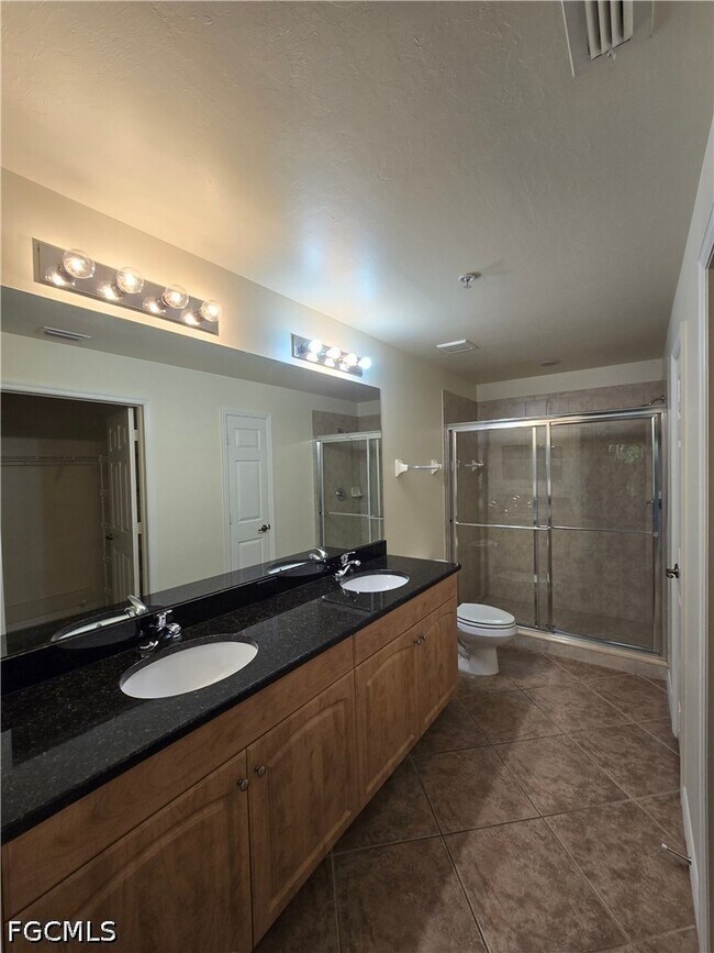 Building Photo - 1101 Winding Pines Circle