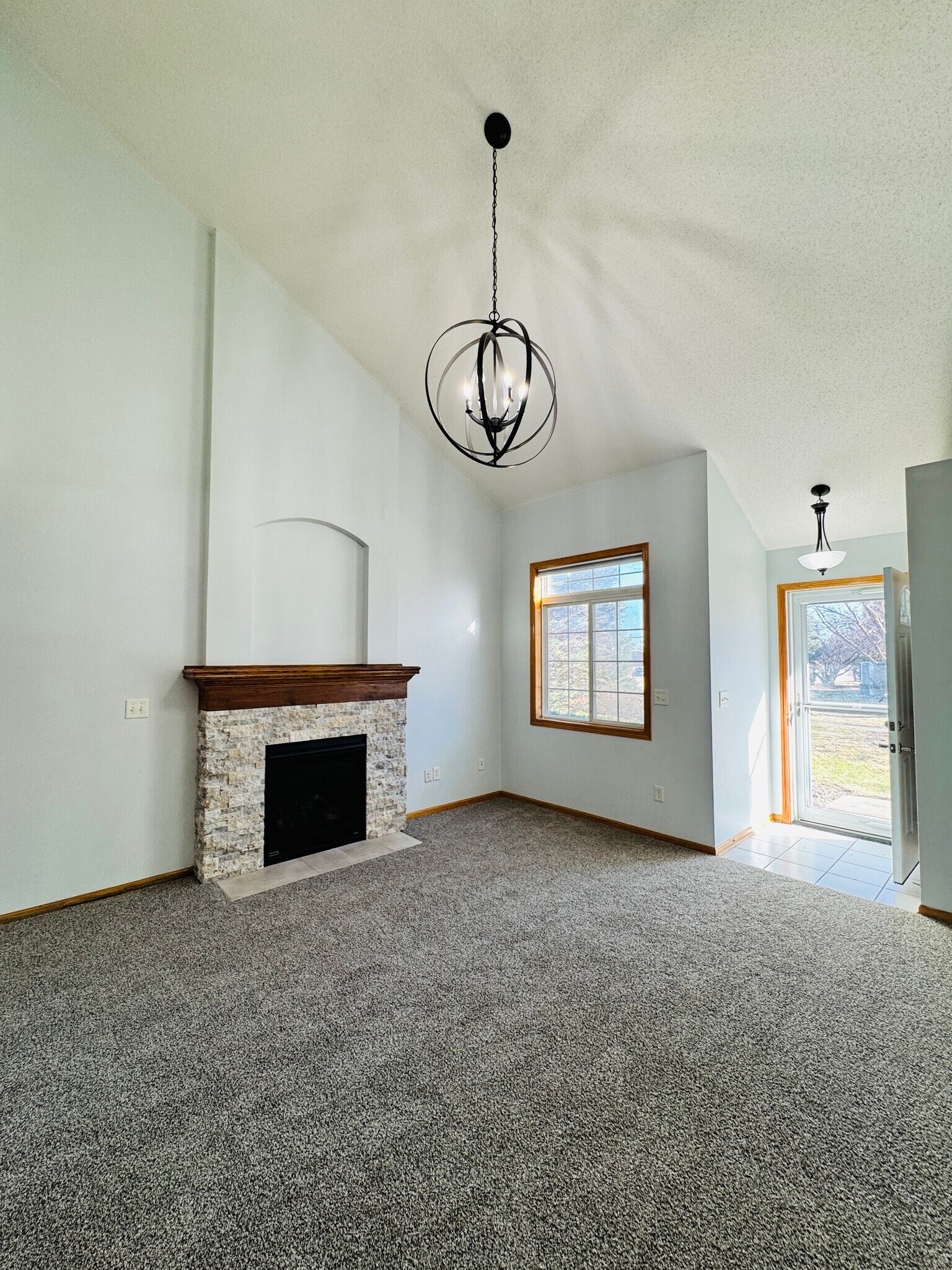 Building Photo - 7425 Wistful Vista Dr