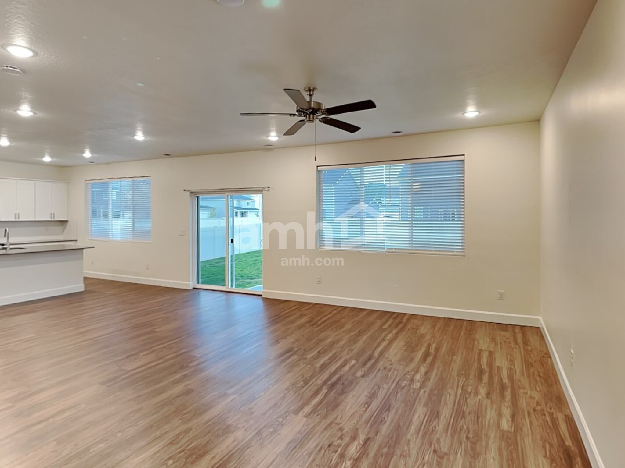 Building Photo - 201 Allen Ln