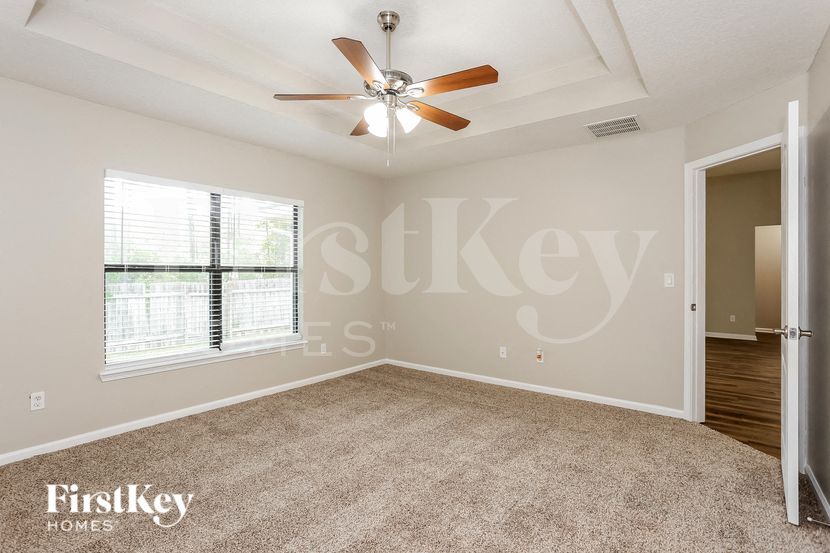 Building Photo - 86221 Vegas Blvd