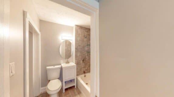 Building Photo - 185 S Cypress Ave